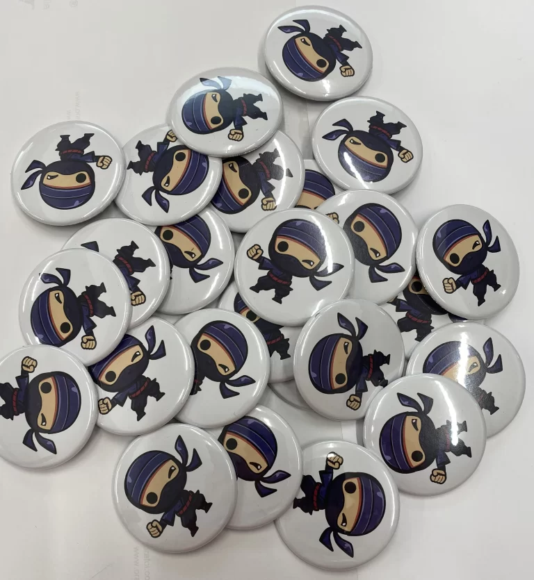 Custom Design Pin Badges: The Perfect Advertising Solution