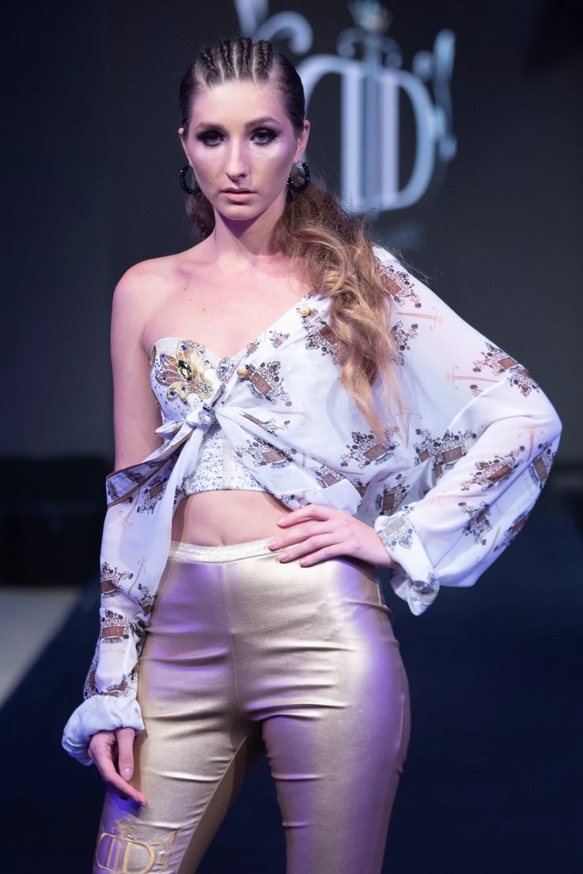 Model wearing custom fashion fabric, showcasing custom fabric printing service.