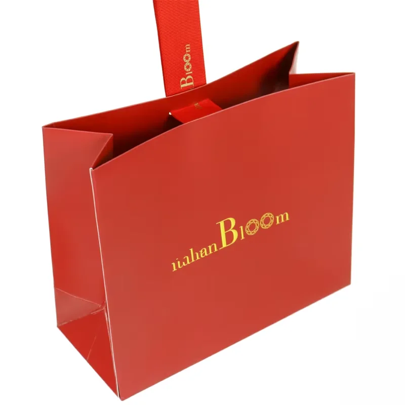Custom paper shopping bag with logo - Malta